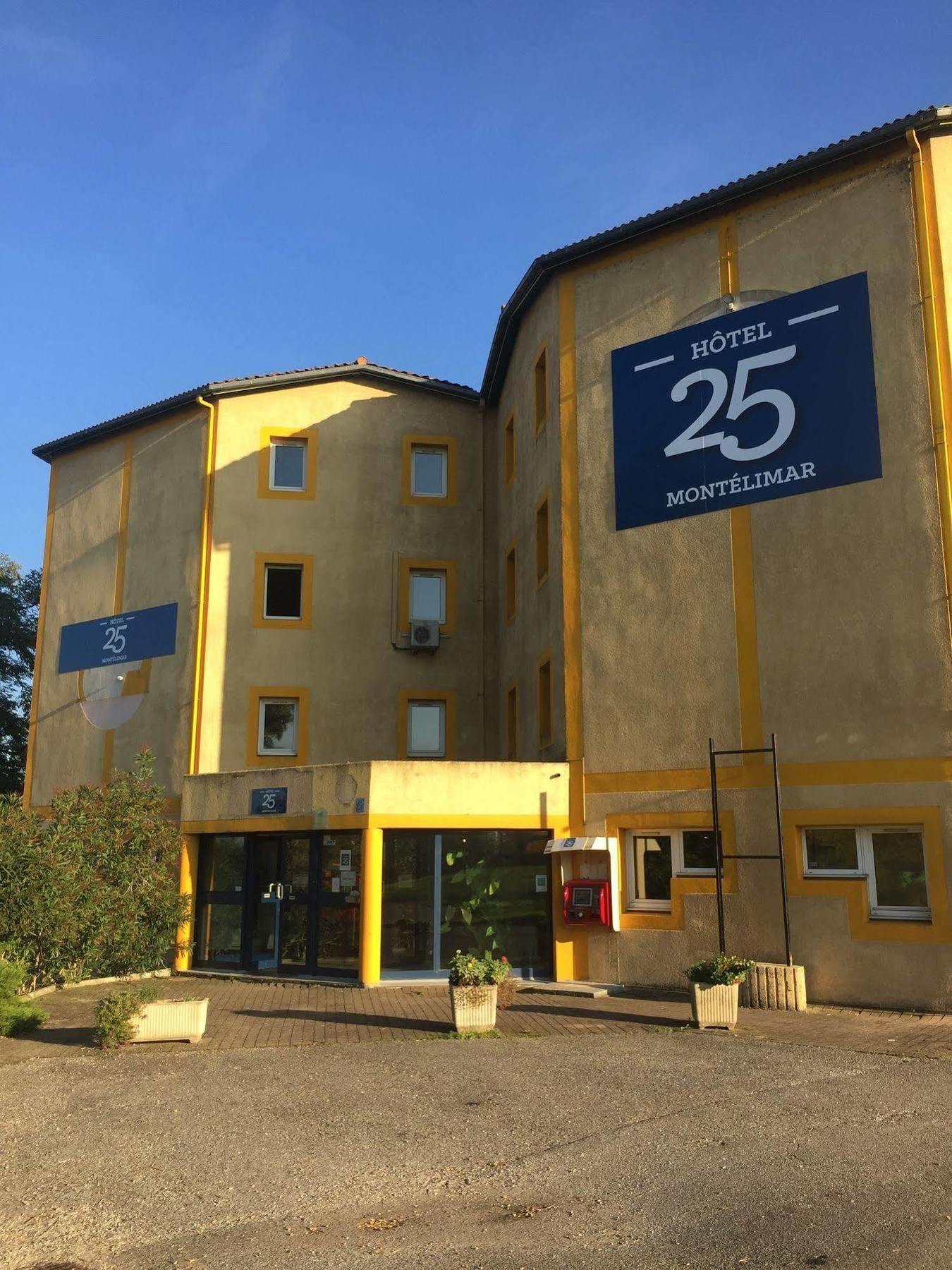 Welcomotel Montélimar エクステリア 写真